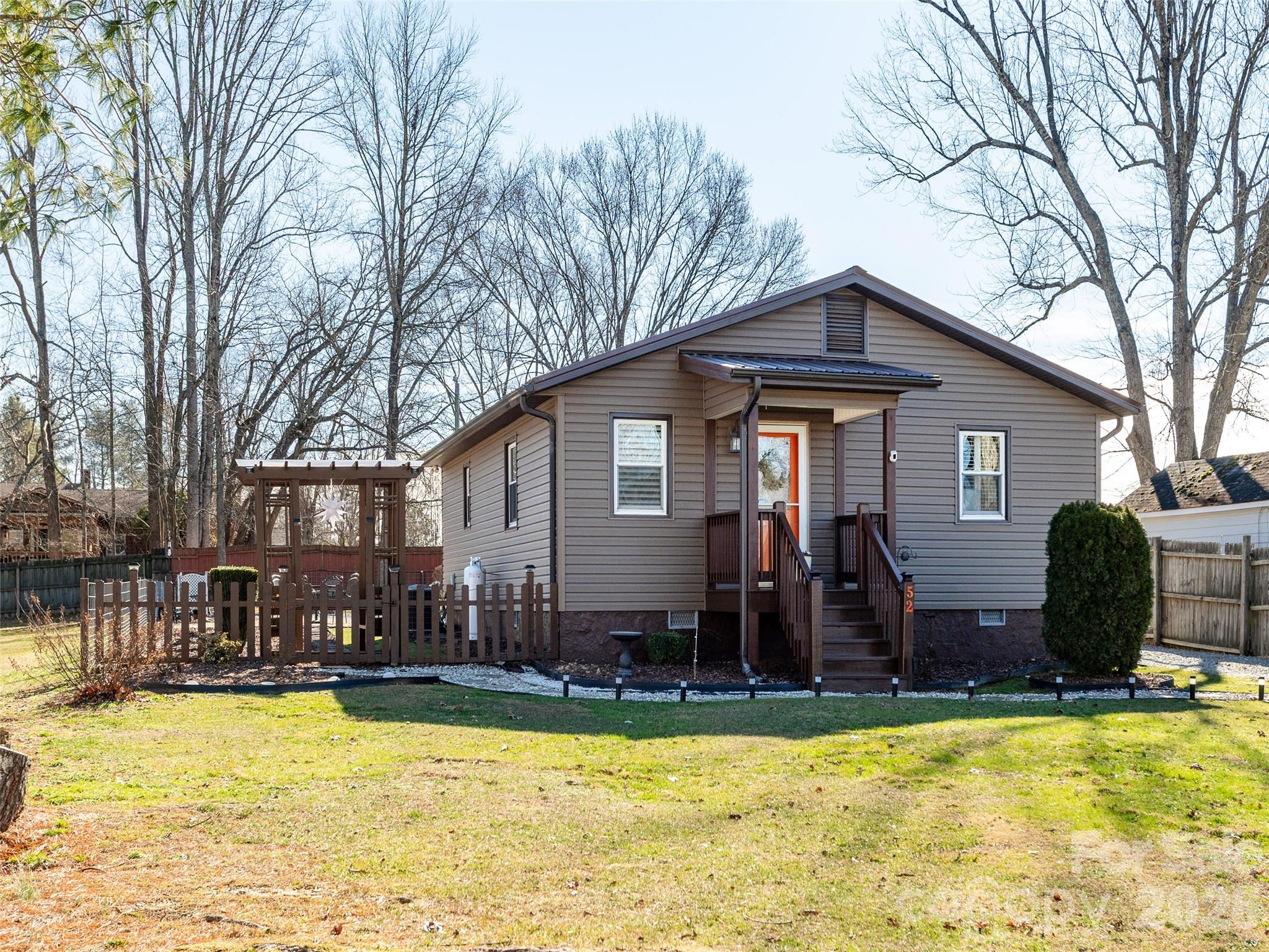 52 Slabwood Lane Flat Rock NC 28731