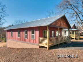 56 Piercy Street Asheville NC 28806