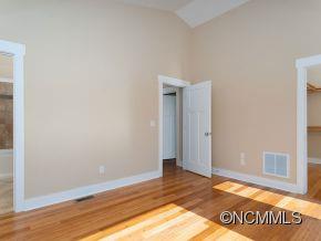 56 Piercy Street Asheville NC 28806