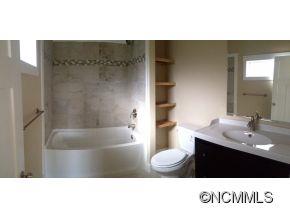 56 Piercy Street Asheville NC 28806