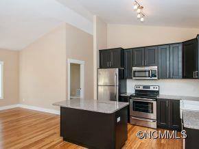 56 Piercy Street Asheville NC 28806