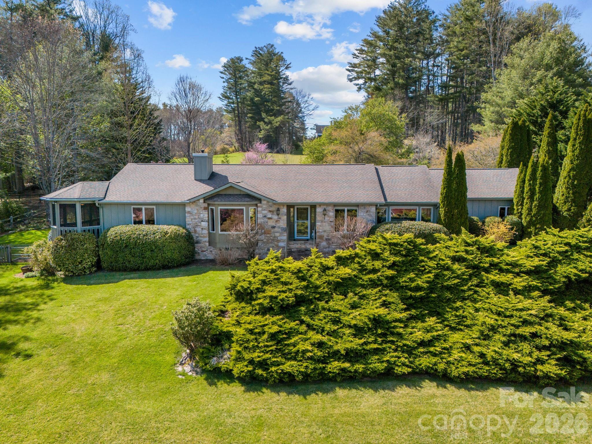 1531 Old Town Way Hendersonville NC 28739