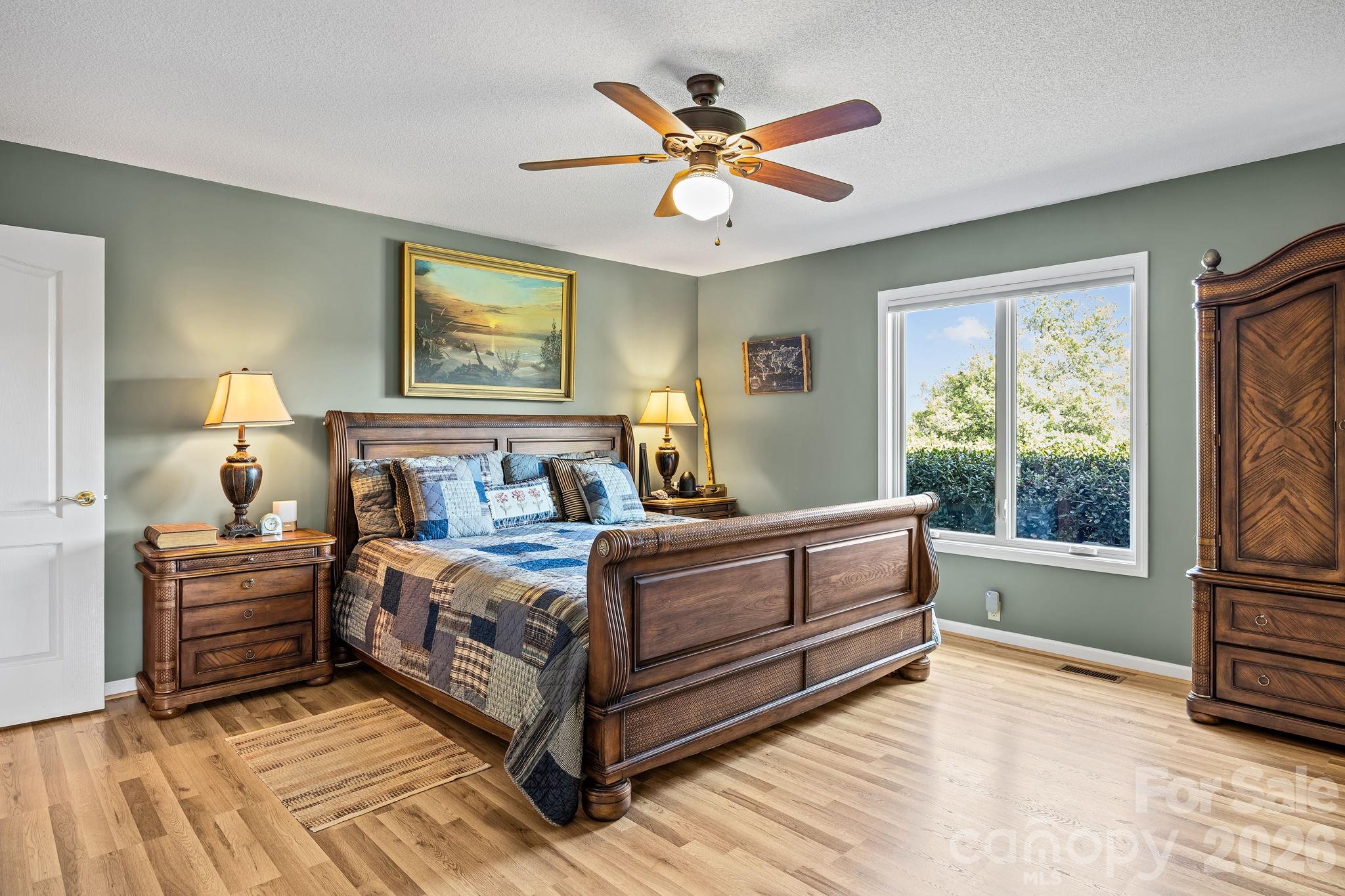 1531 Old Town Way Hendersonville NC 28739