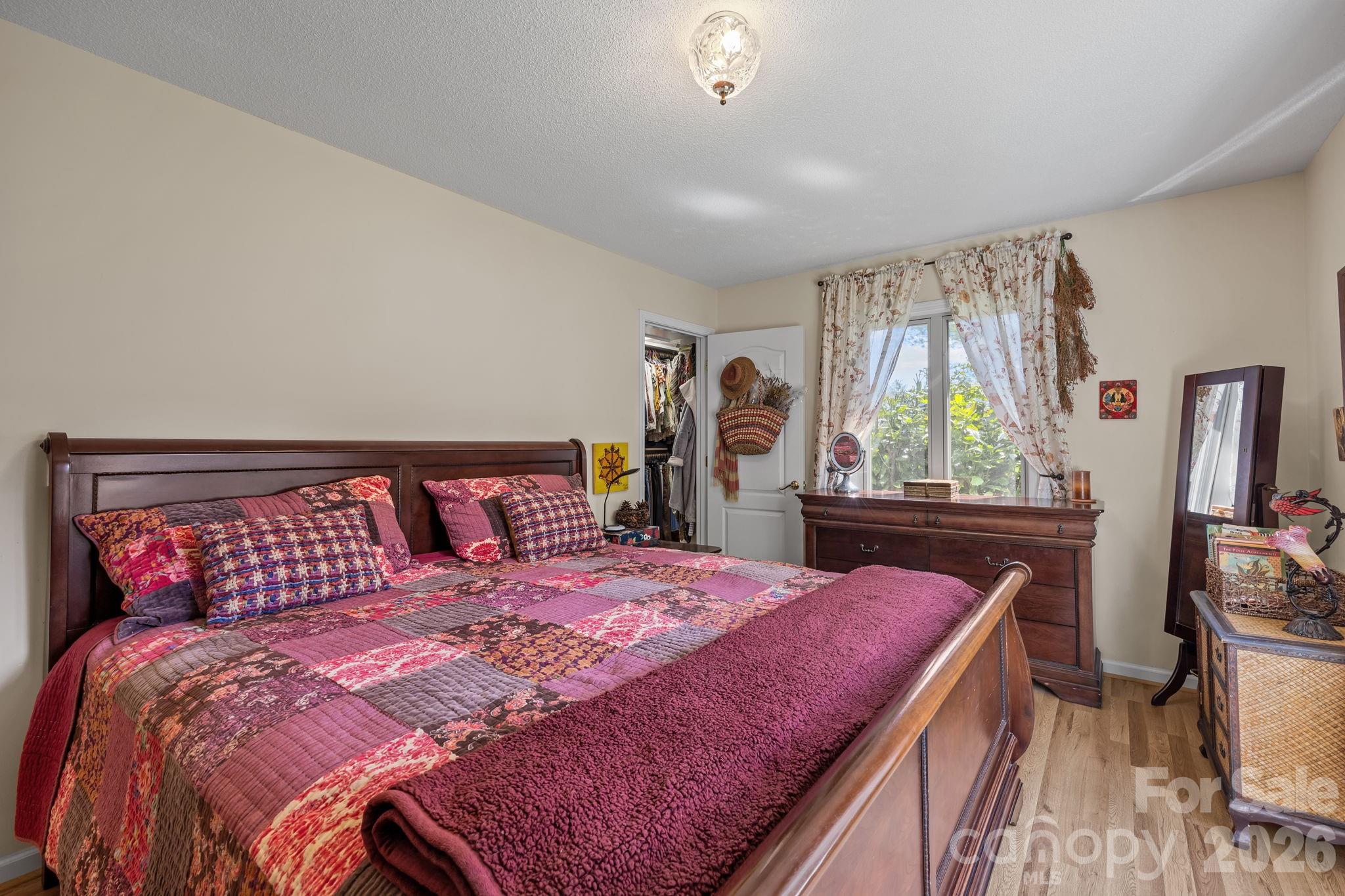 1531 Old Town Way Hendersonville NC 28739
