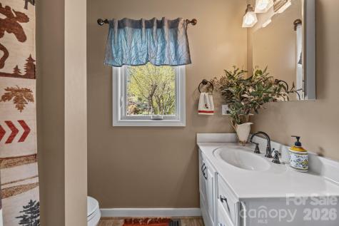 1531 Old Town Way Hendersonville NC 28739