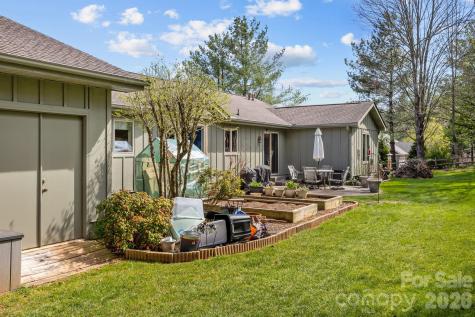 1531 Old Town Way Hendersonville NC 28739