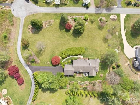 1531 Old Town Way Hendersonville NC 28739