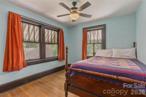 15 Walton Street Asheville NC 28801