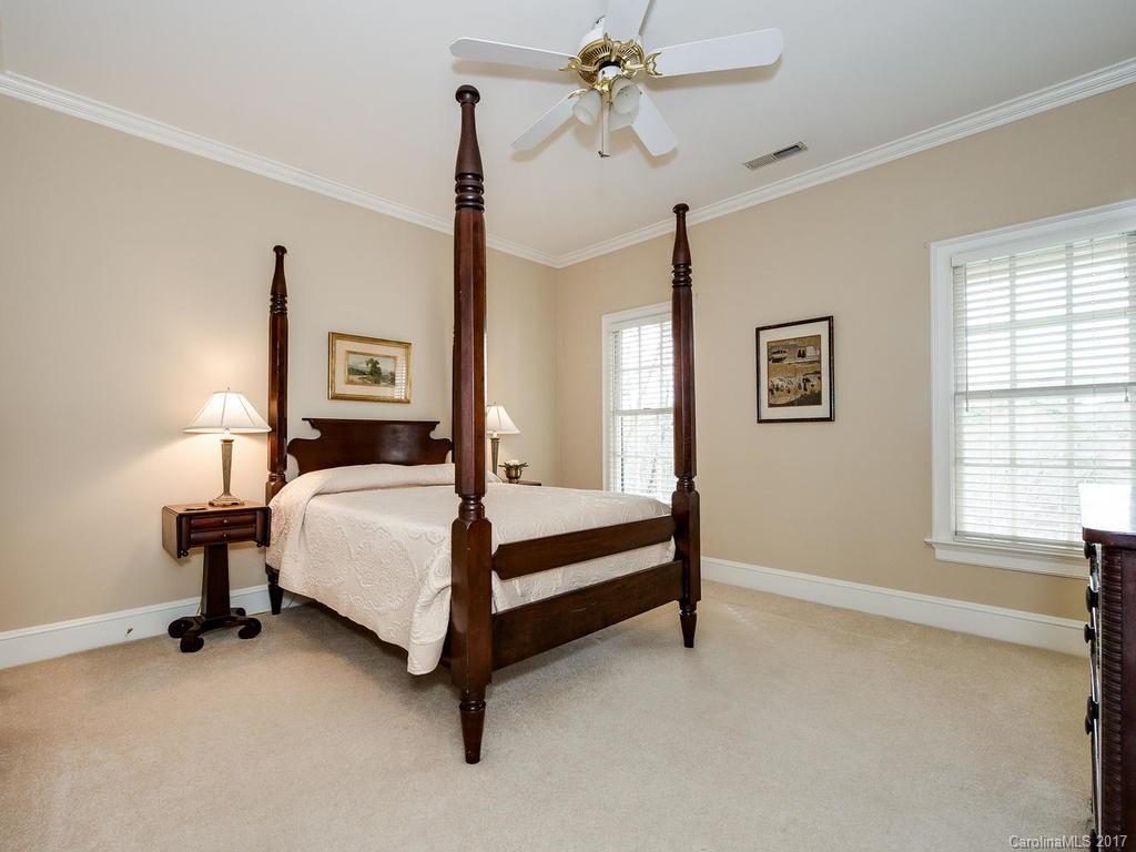6016 Providence Glen Road Charlotte NC 28270