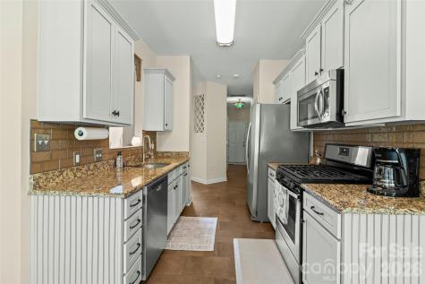 1925 Charles Avenue Lancaster SC 29720