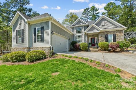 1925 Charles Avenue Lancaster SC 29720