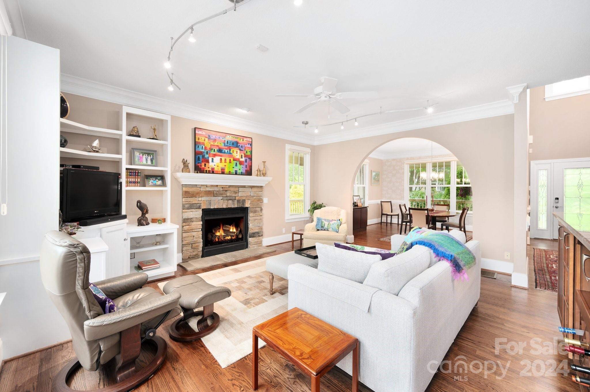3 Applewood Drive Asheville NC 28805