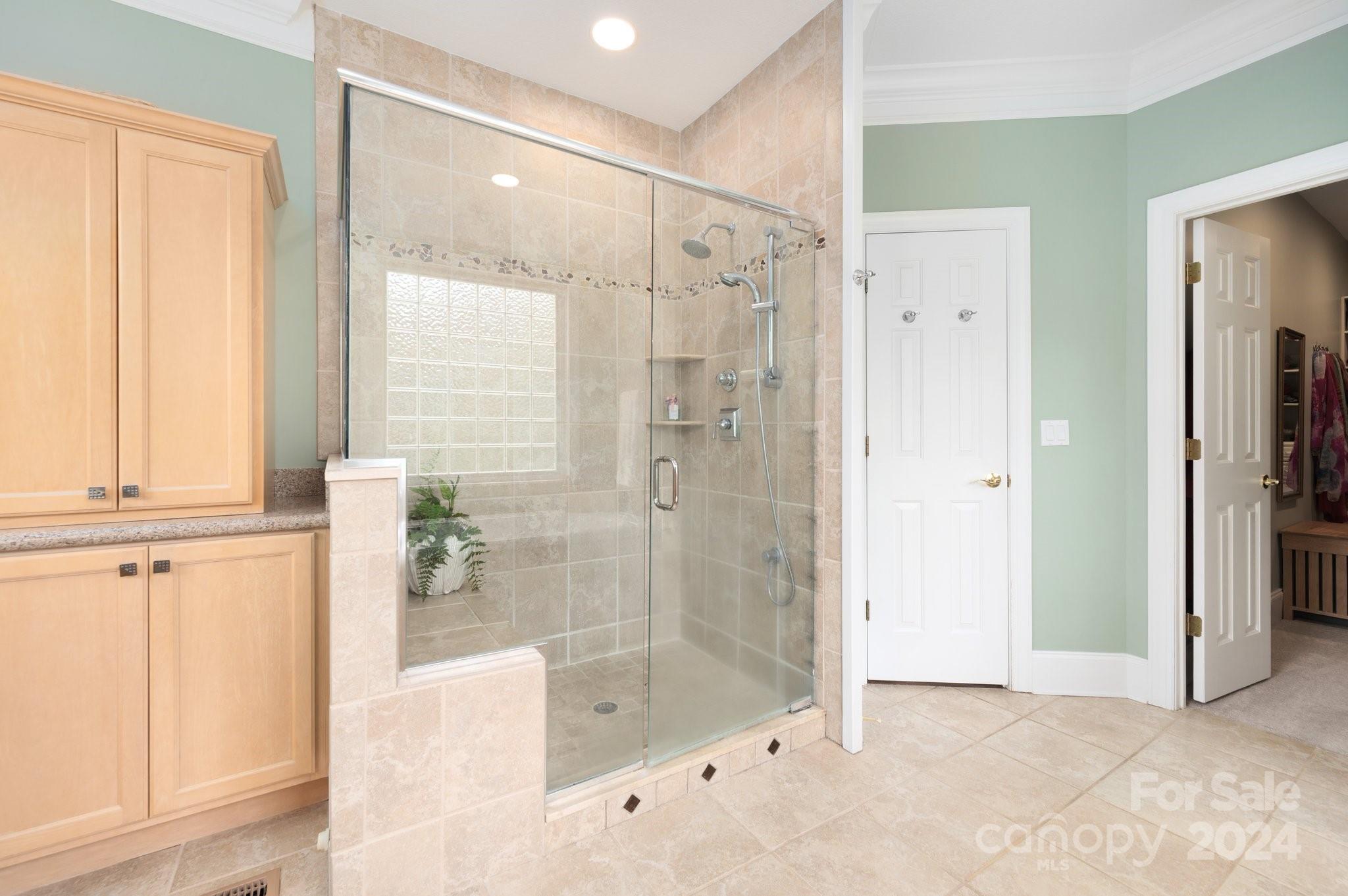 3 Applewood Drive Asheville NC 28805
