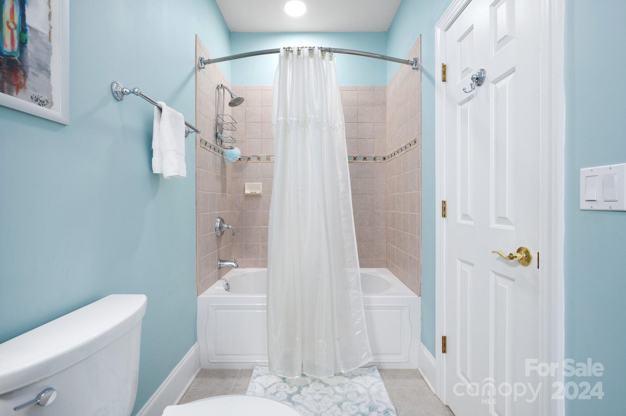 3 Applewood Drive Asheville NC 28805