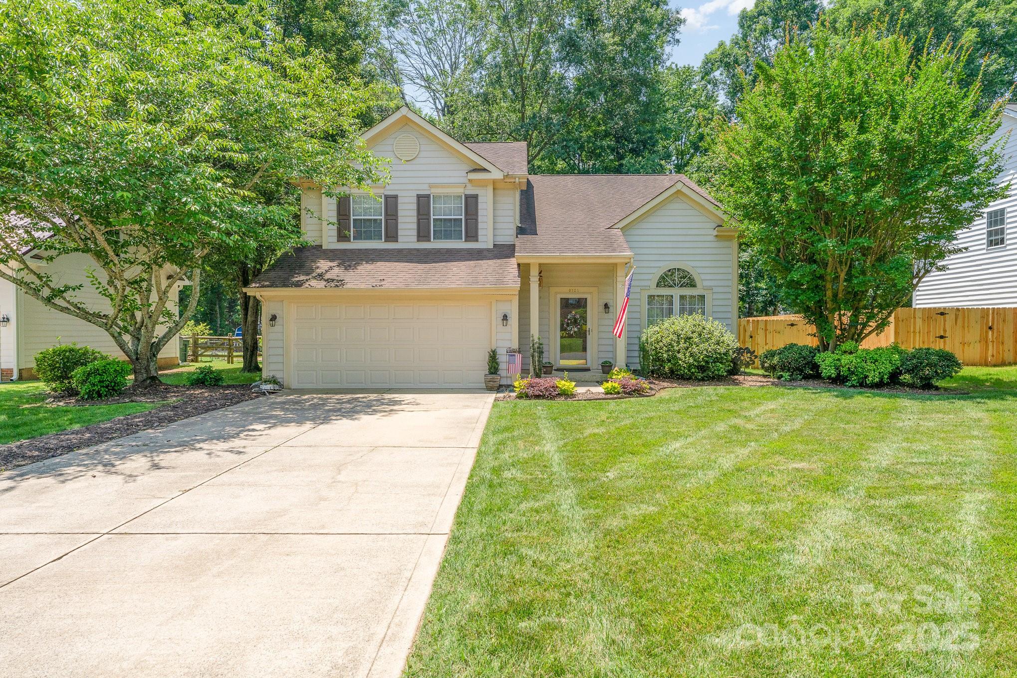 8701 Appaloosa Way Lane Charlotte NC 28216