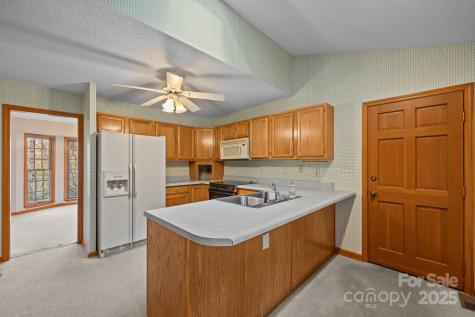 17 Laurel Trail Asheville NC 28803