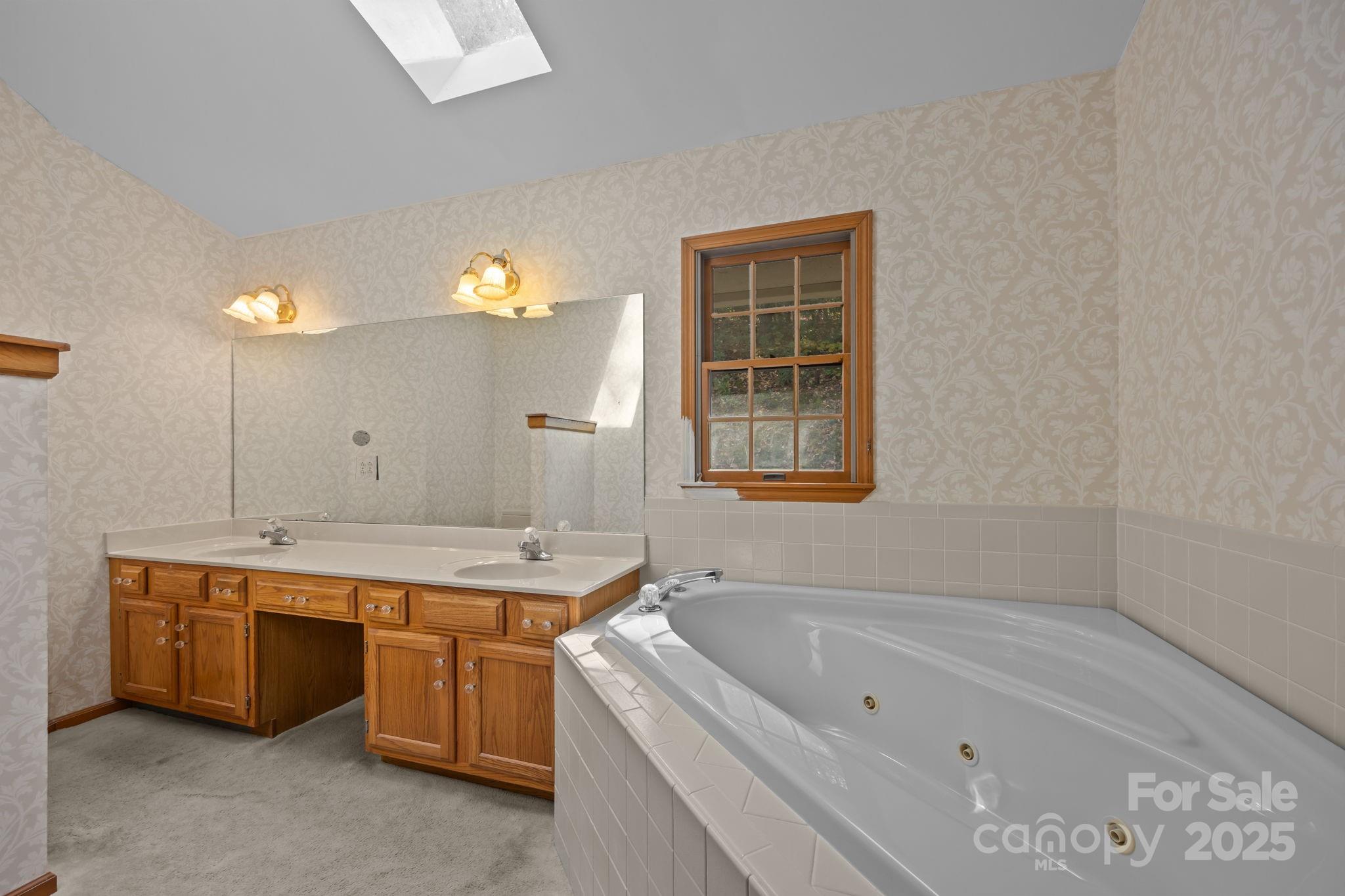 17 Laurel Trail Asheville NC 28803