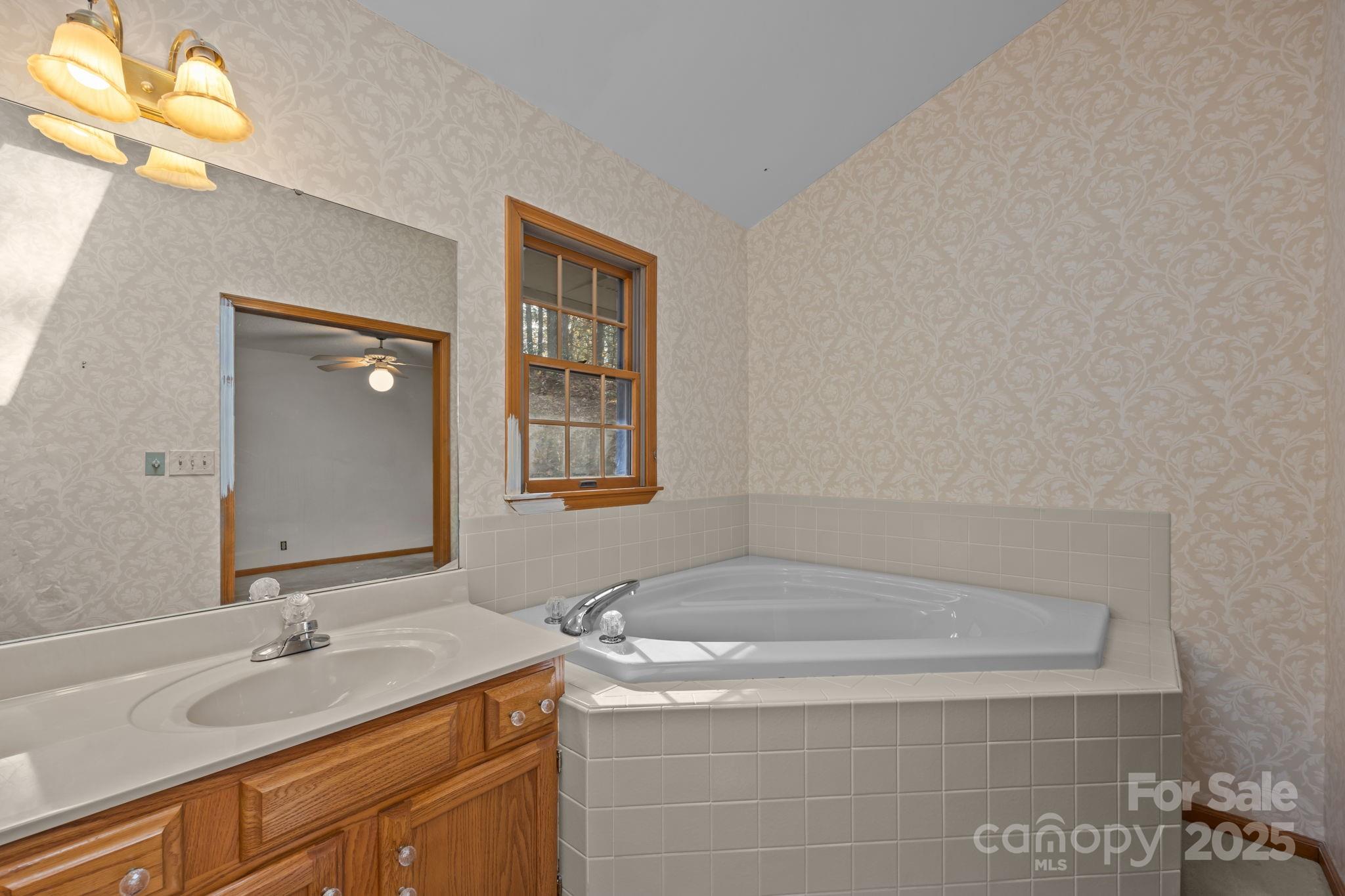 17 Laurel Trail Asheville NC 28803