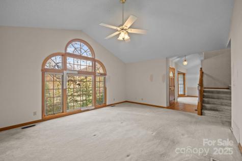 17 Laurel Trail Asheville NC 28803