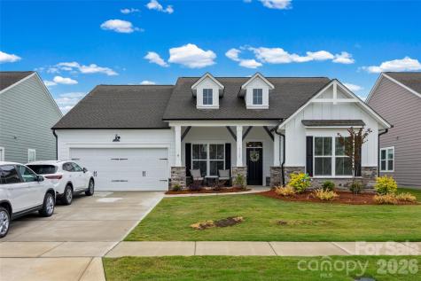 3129 Gavin Lane Harrisburg NC 28075