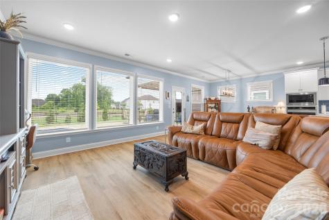 3129 Gavin Lane Harrisburg NC 28075