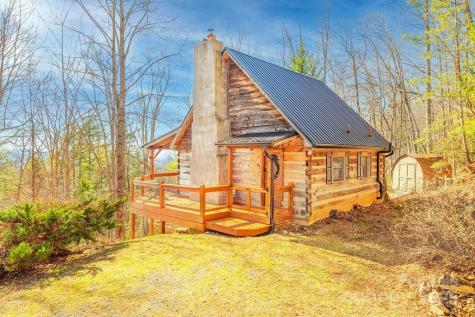 130 Flat Top Mountain Road Fairview NC 28730