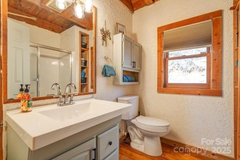 130 Flat Top Mountain Road Fairview NC 28730