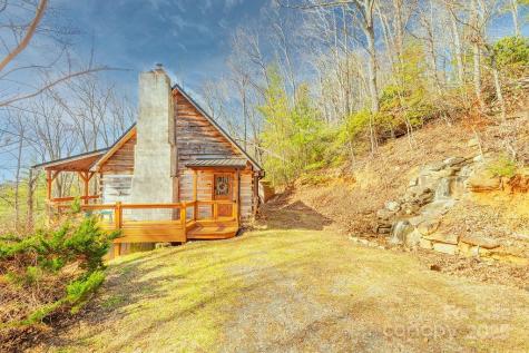 130 Flat Top Mountain Road Fairview NC 28730