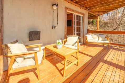 130 Flat Top Mountain Road Fairview NC 28730