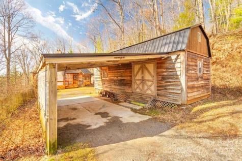 130 Flat Top Mountain Road Fairview NC 28730