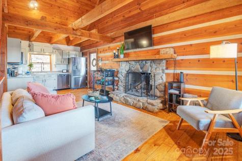 130 Flat Top Mountain Road Fairview NC 28730