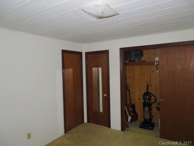 165 Old Transylvania Turnpike Sapphire NC 28774