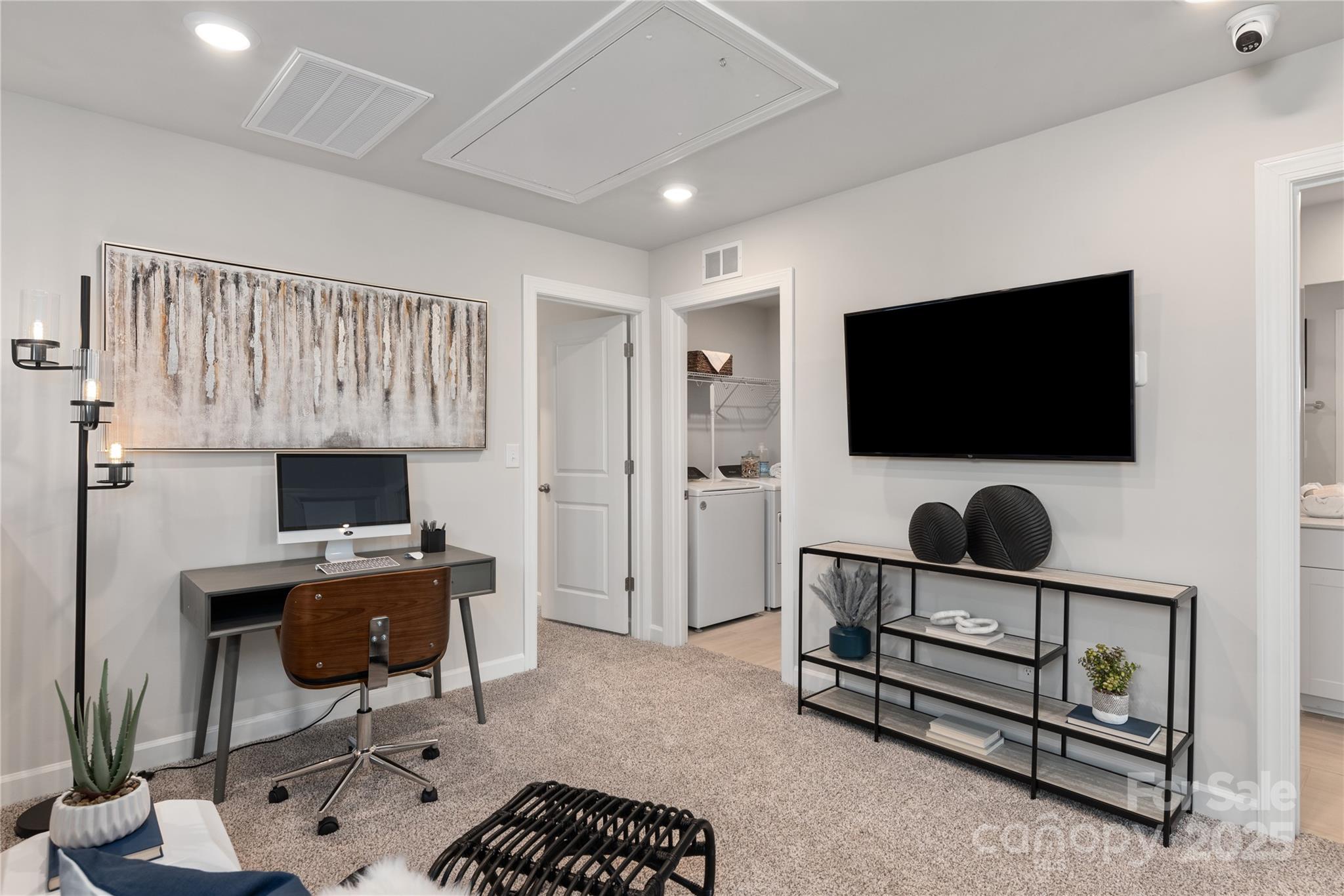 8036 Hidden Springs Trail Charlotte NC 28216