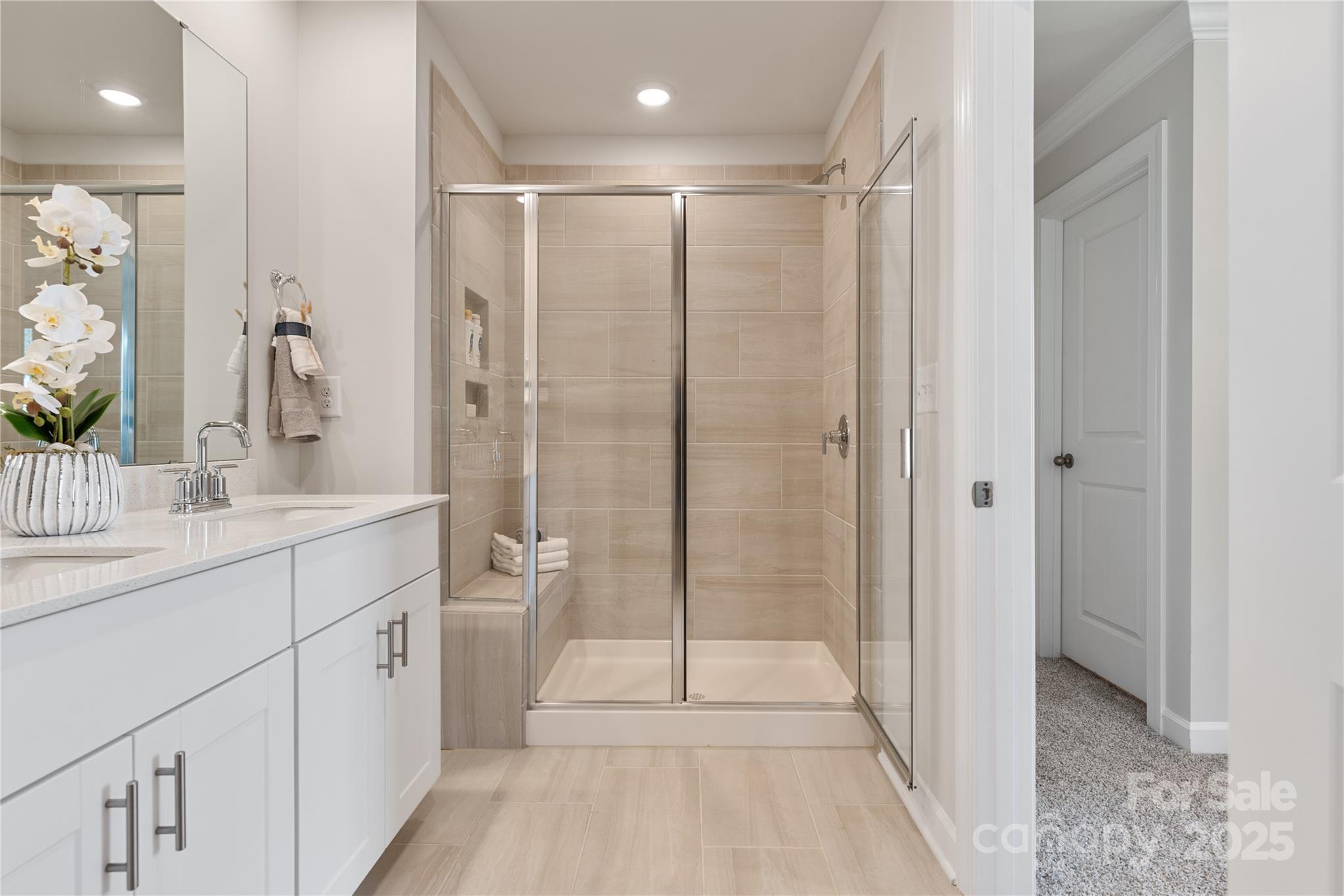8036 Hidden Springs Trail Charlotte NC 28216