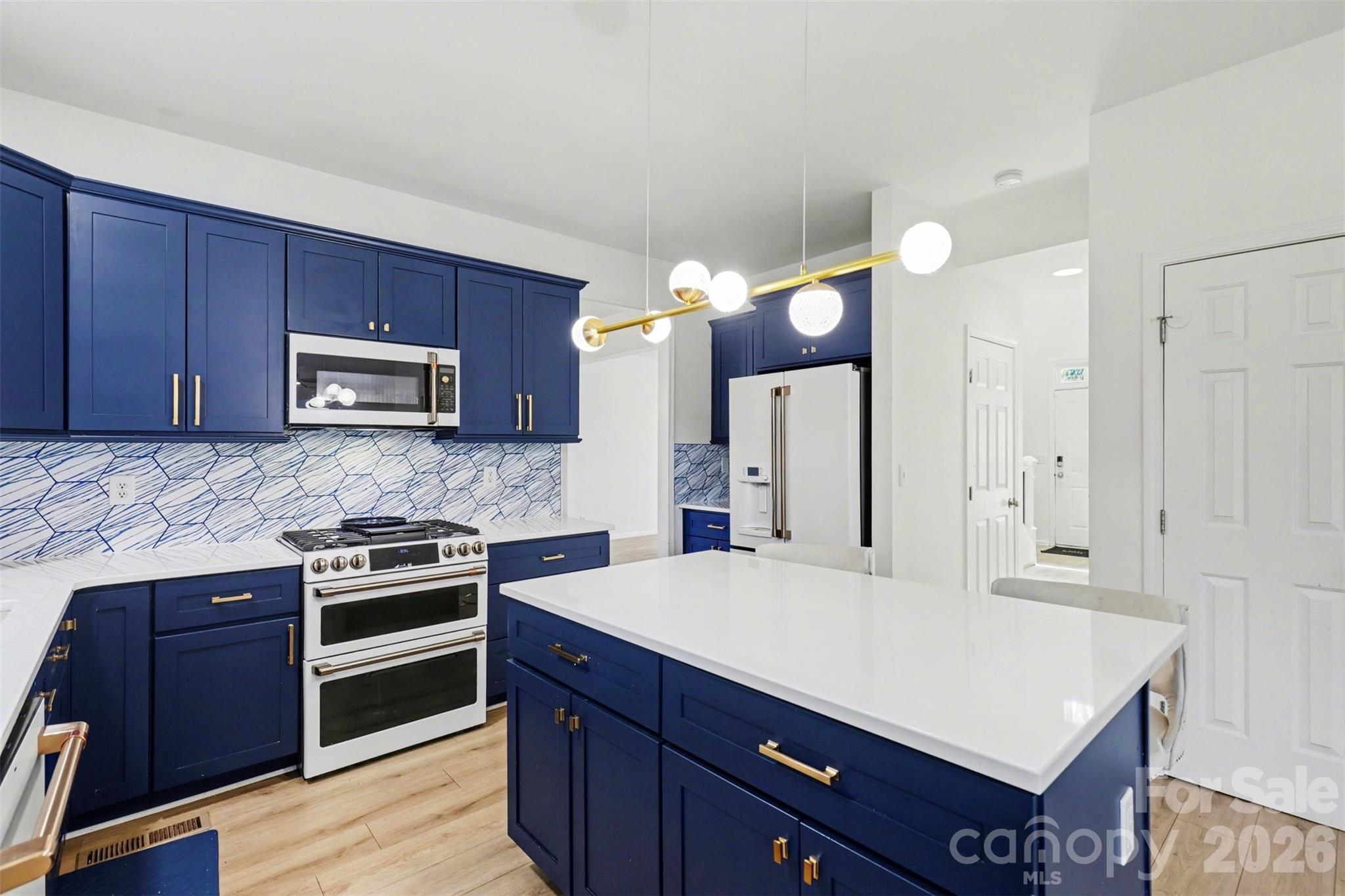 4132 Meadowview Hills Drive Charlotte NC 28269