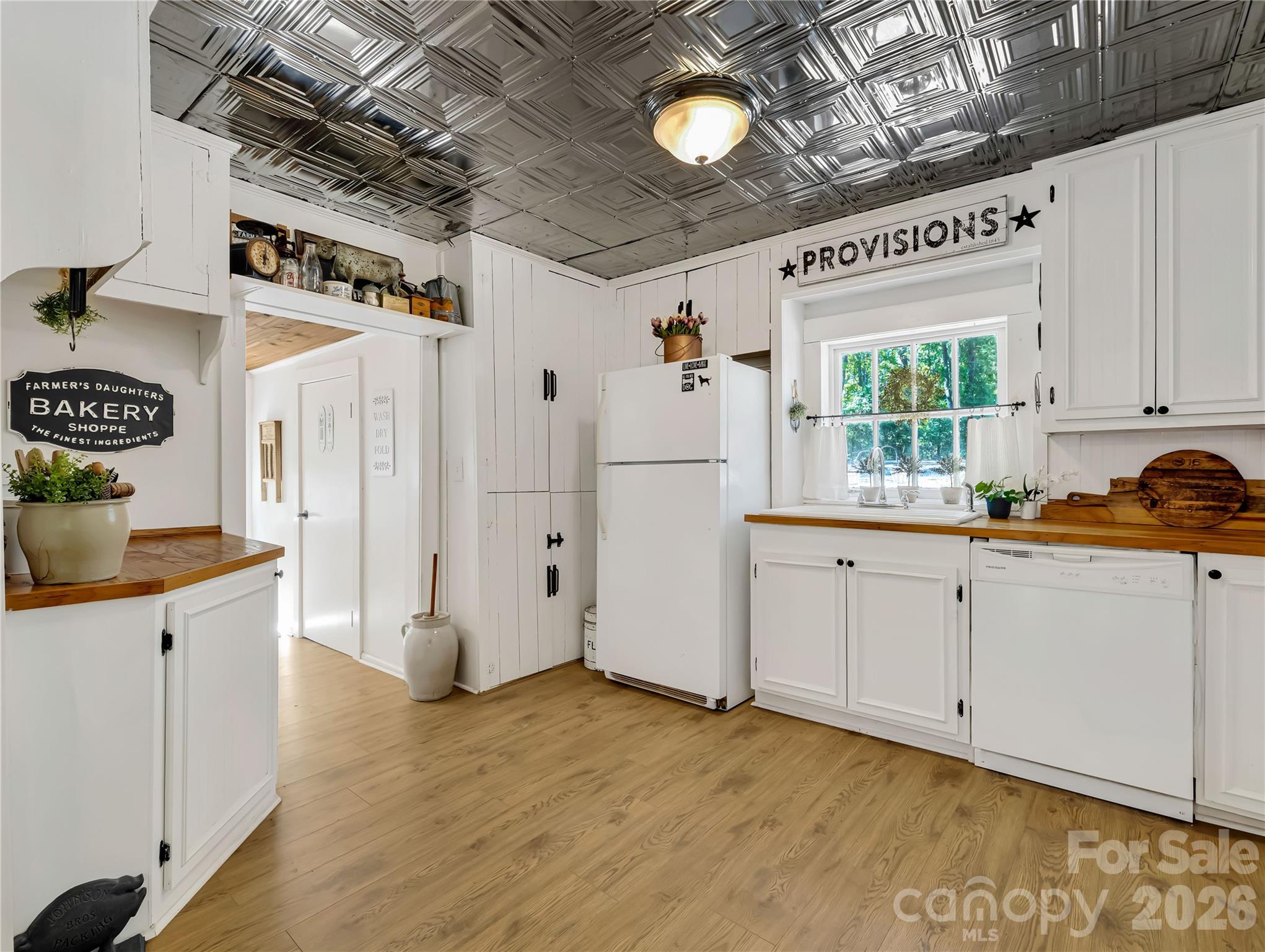 289 Carson Street Tryon NC 28782