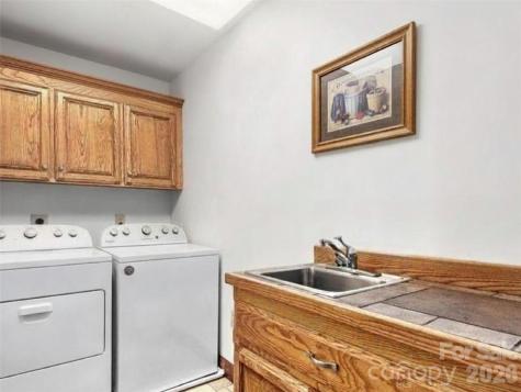 505 Middle Top Loop Maggie Valley NC 28751