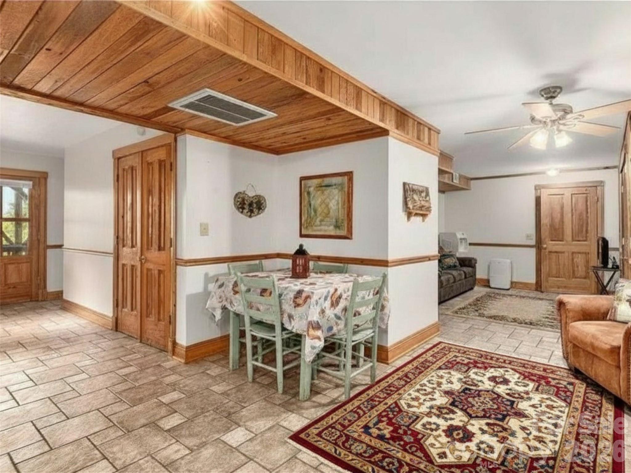 505 Middle Top Loop Maggie Valley NC 28751