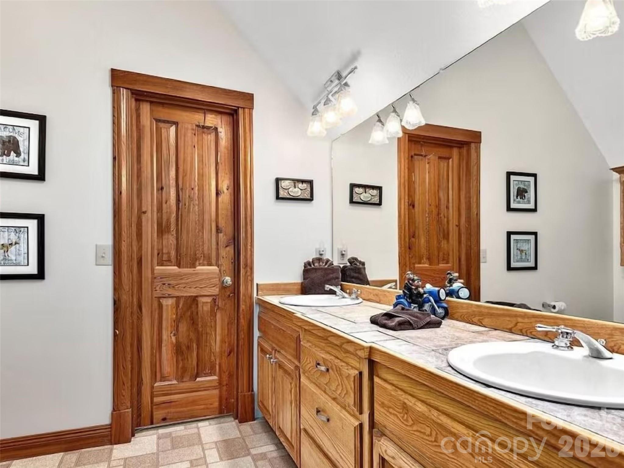 505 Middle Top Loop Maggie Valley NC 28751