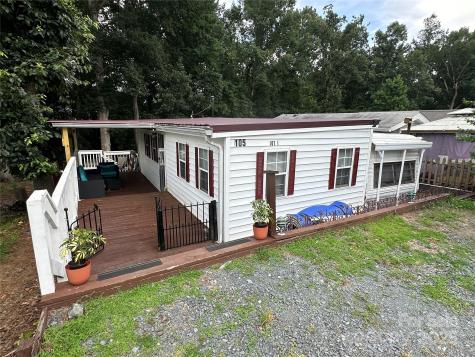 105 Marina Lane New London NC 28127
