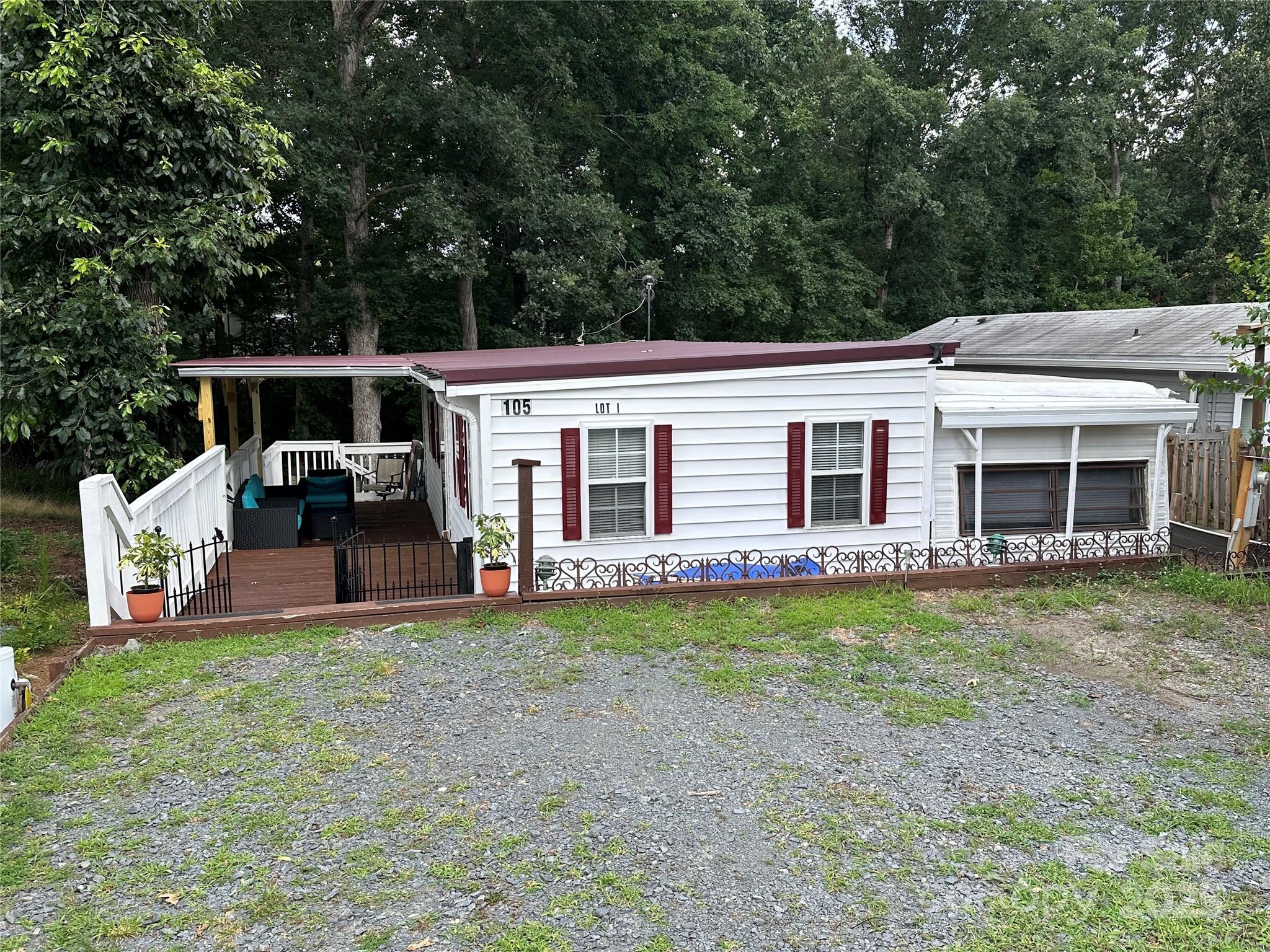 105 Marina Lane New London NC 28127