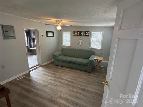 105 Marina Lane New London NC 28127