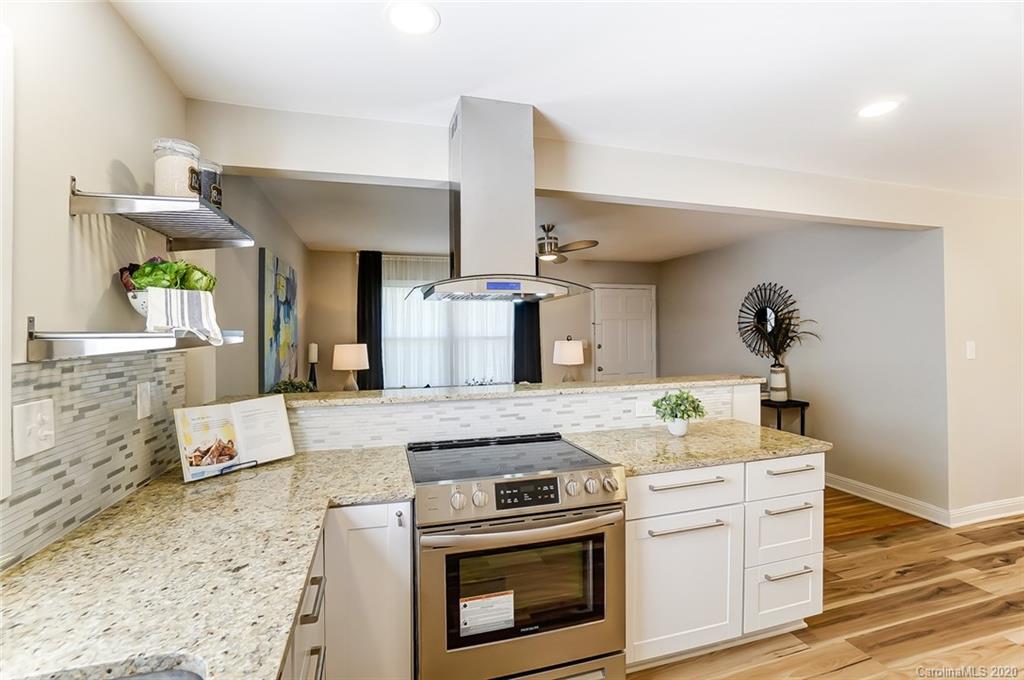 6300 Bridlewood Lane Charlotte NC 28215