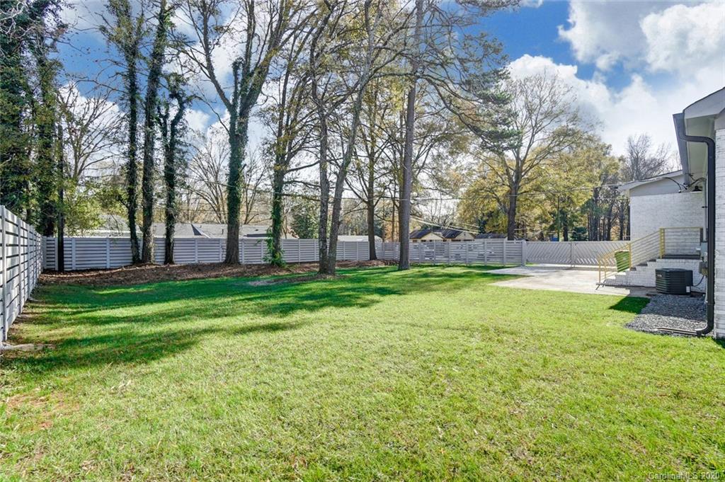 6300 Bridlewood Lane Charlotte NC 28215