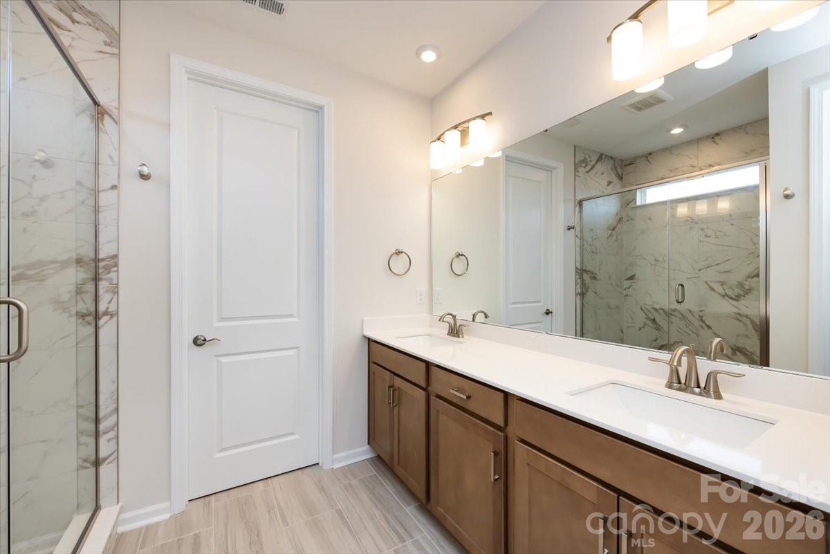 3013 Circles End Charlotte NC 28226