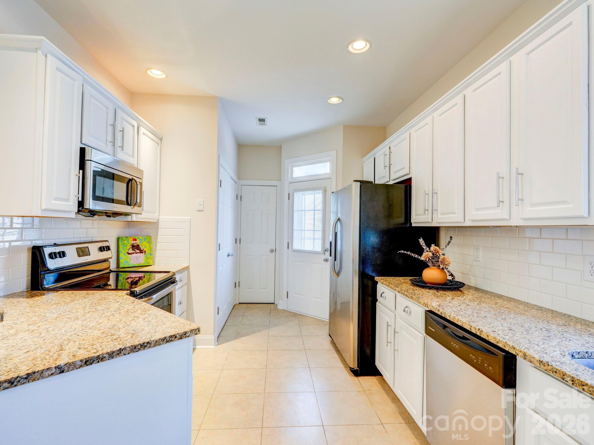 2025 Gable Way Lane Matthews NC 28104
