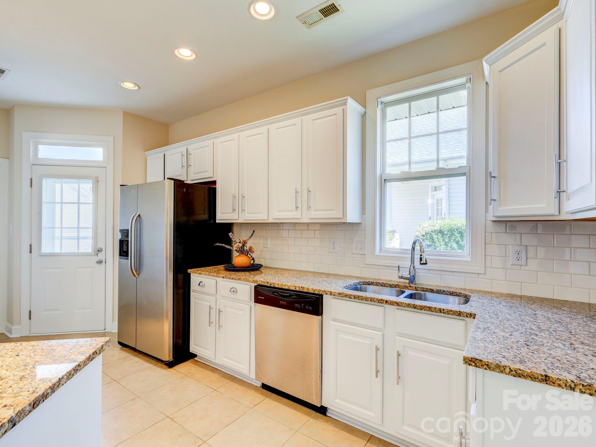 2025 Gable Way Lane Matthews NC 28104