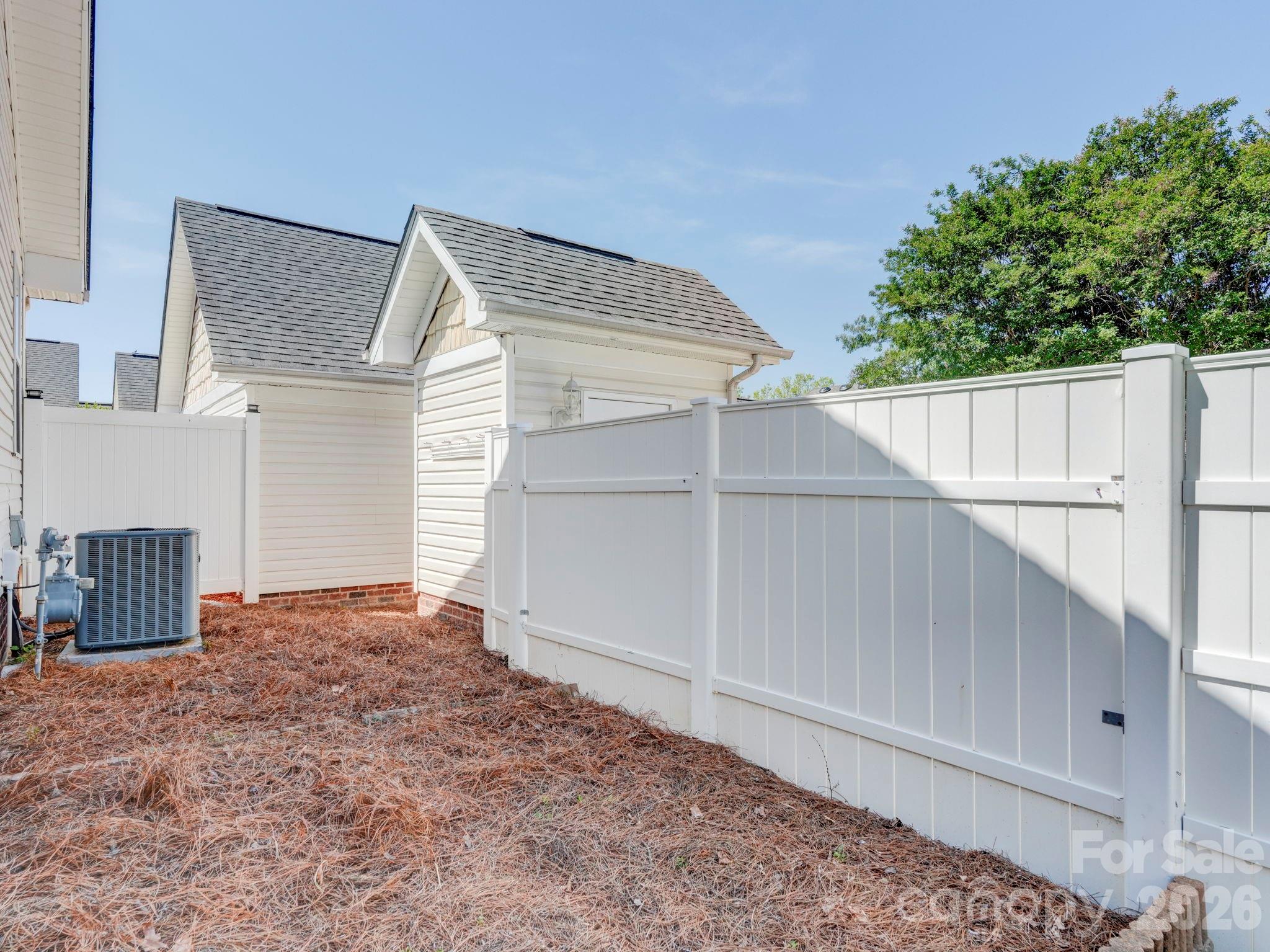 2025 Gable Way Lane Matthews NC 28104