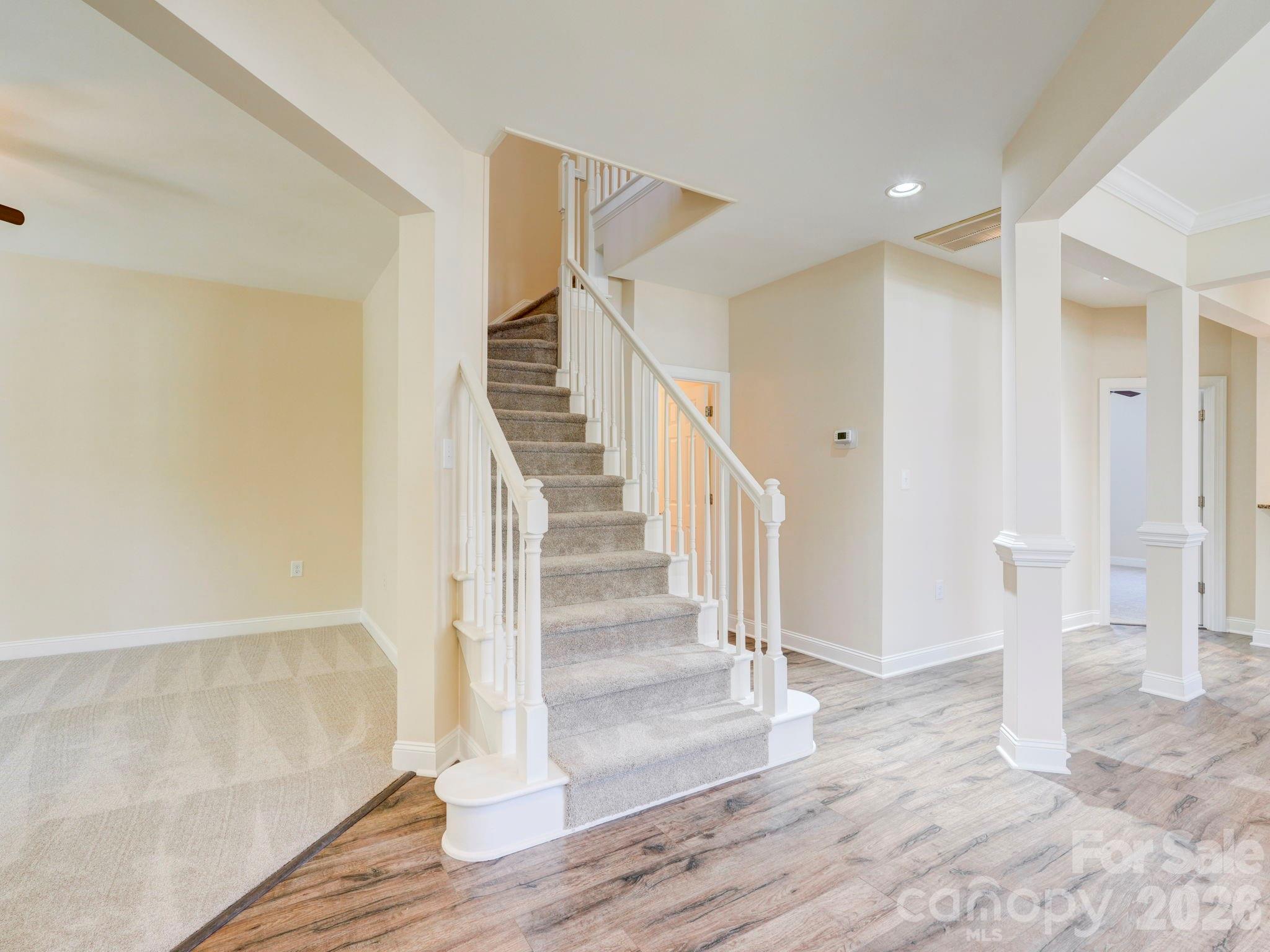 2025 Gable Way Lane Matthews NC 28104