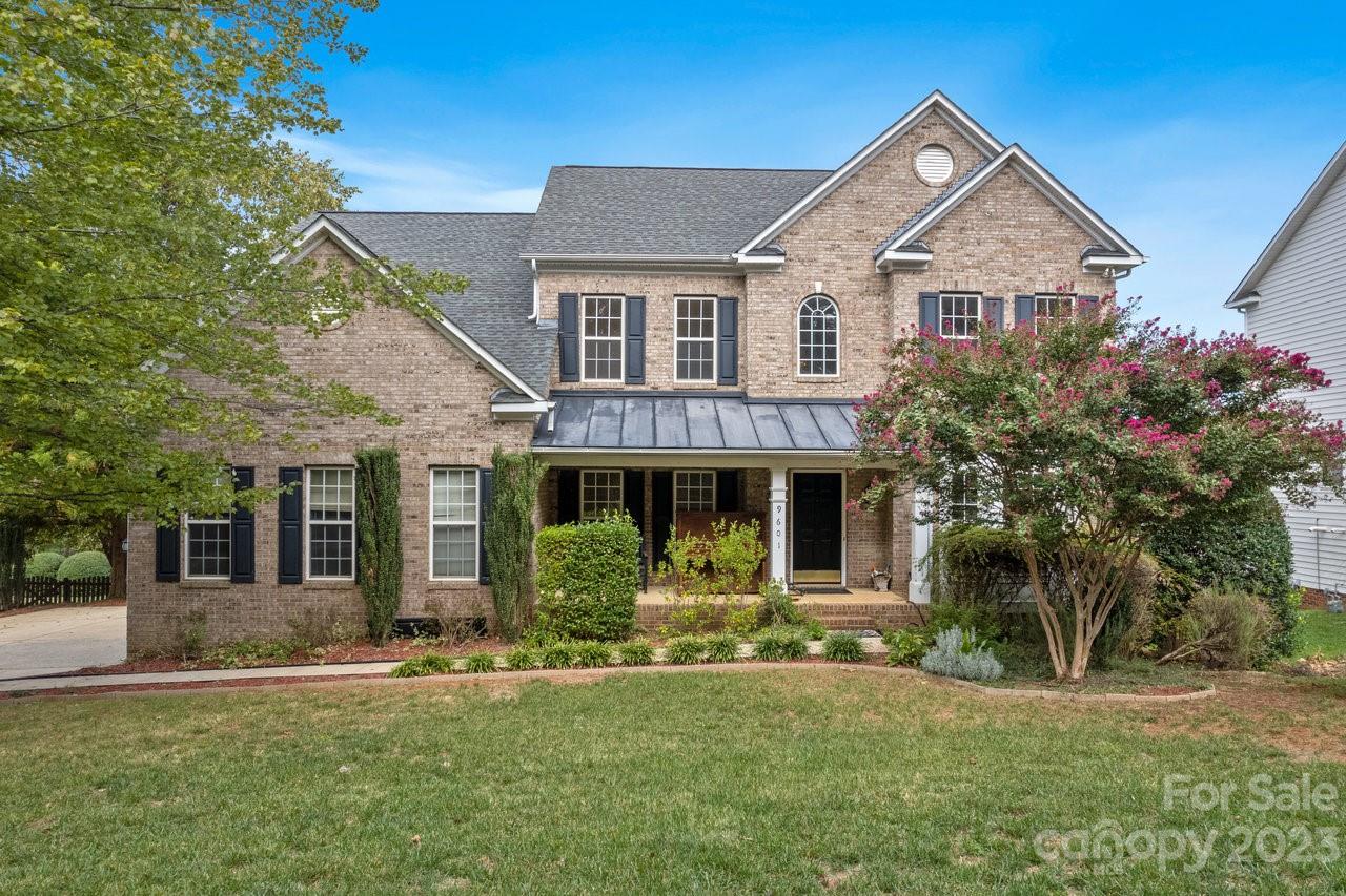 9601 Blakeney Heath Road Charlotte NC 28277